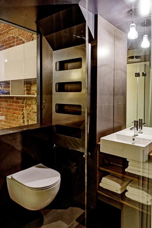 Apartment Living Showroom Jakubska *