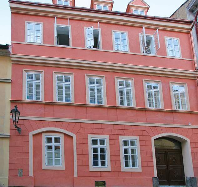 Agnes Hotel 4*