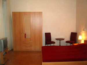 Hotel The Bridge 2*