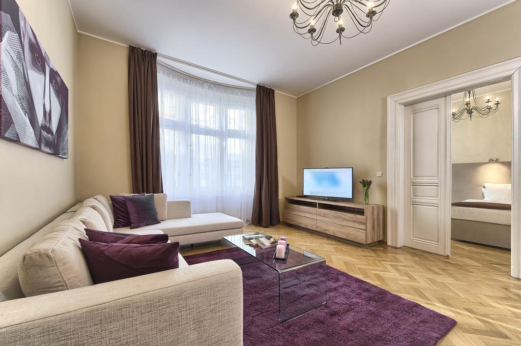 Apartment Maiselova 5