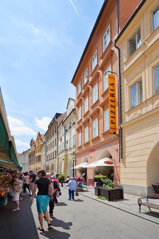 Corto Old Town 3* Prag