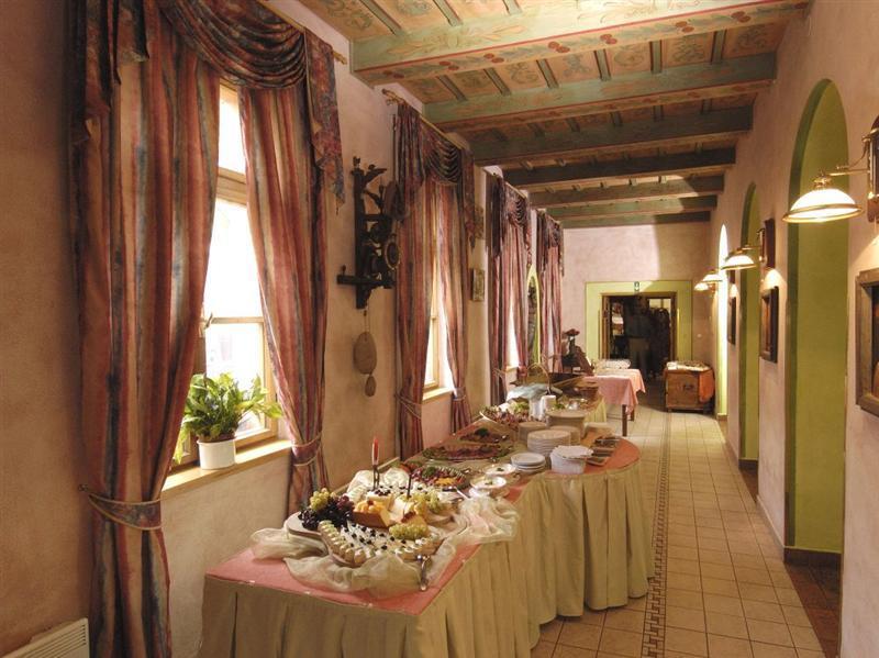 Selsky Dvur - Bohemian Village Courtyard Prague