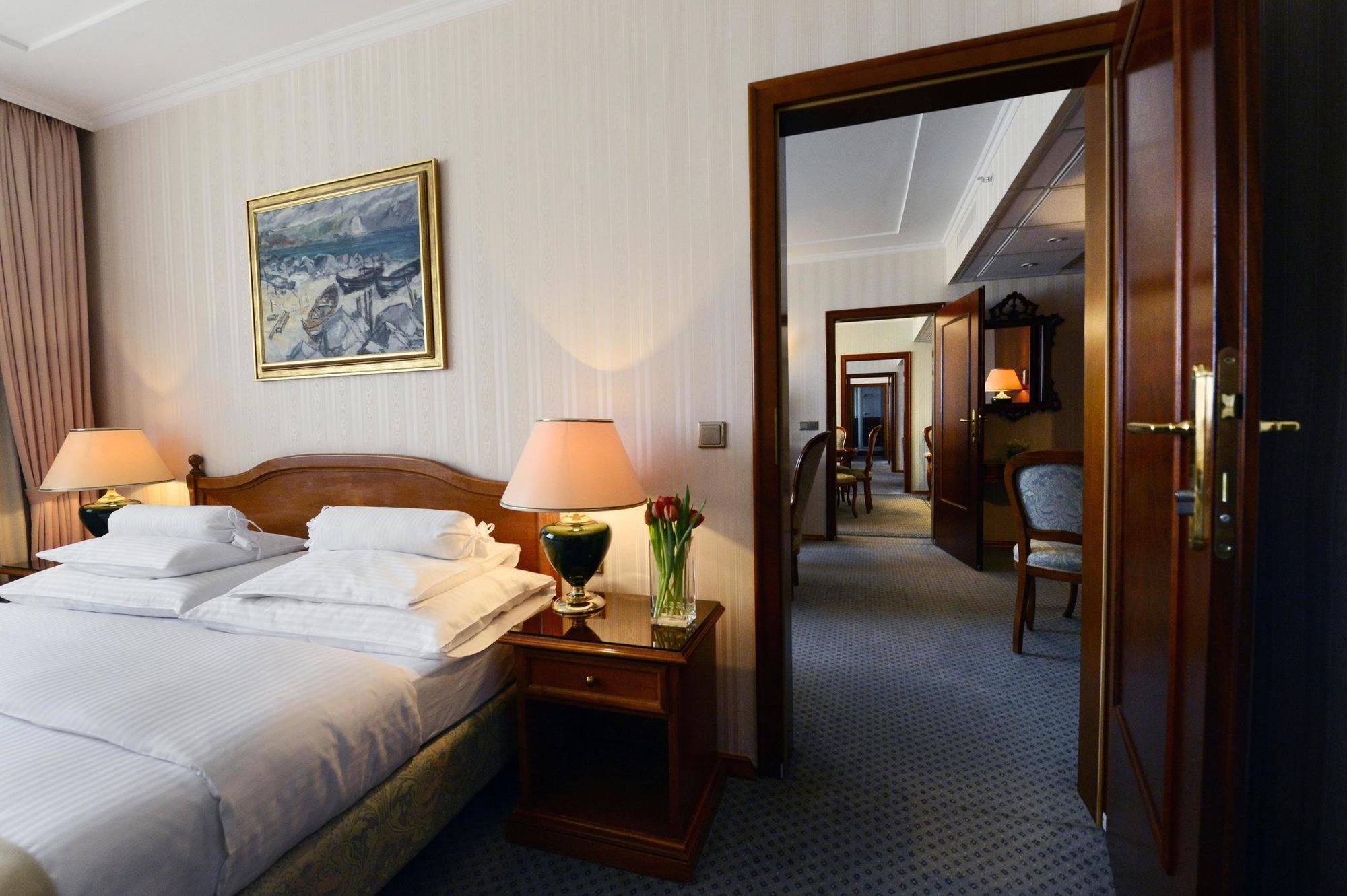 Panorama Otel 4*