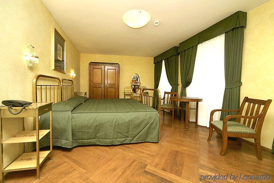 Roma Otel