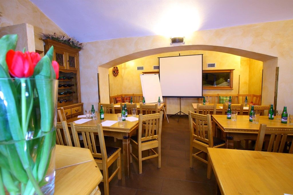 Hotel U Divadla - Czech Leading Prague