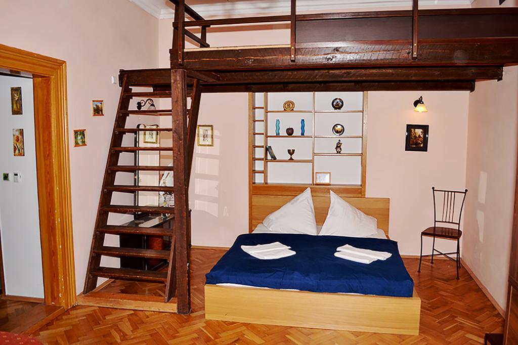 Retro Ruterra Flat * Prague