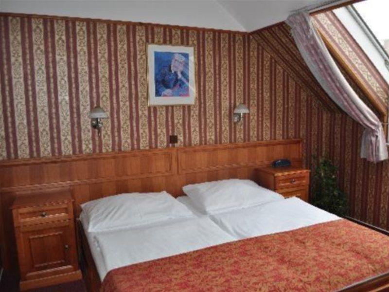 Old 3* Prague