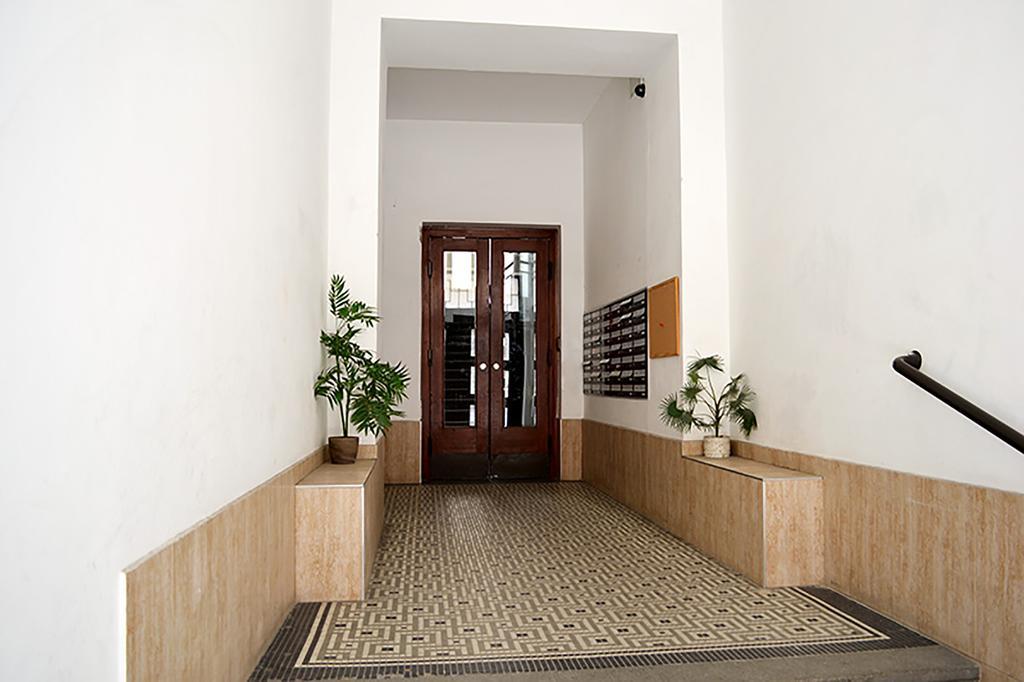 Apartment Classic 2bdr By Ruterra *