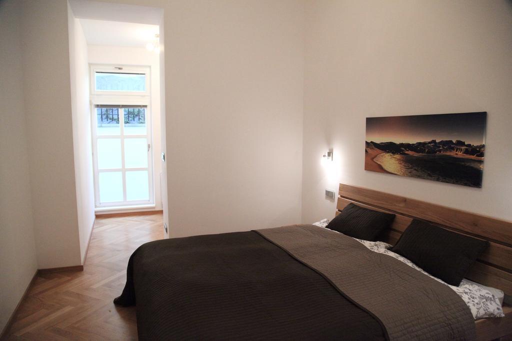 Smichov Praguestars Apartment Prague