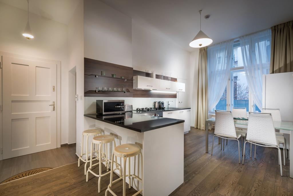 Luxury Modern Designed Oldtown Apartamento