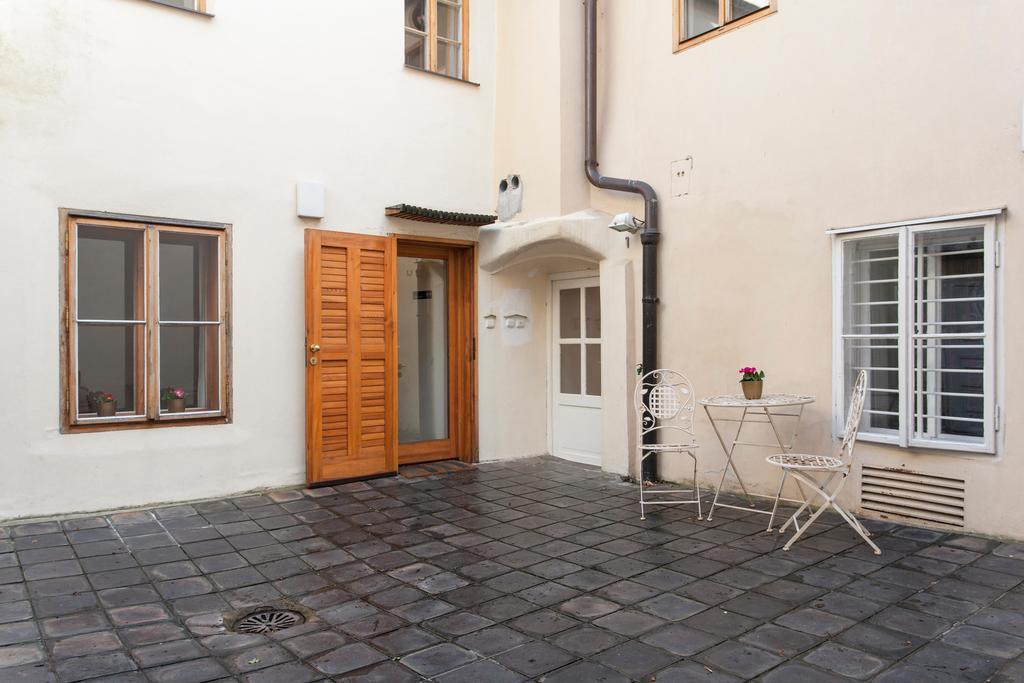 Royal View Apartment Prague