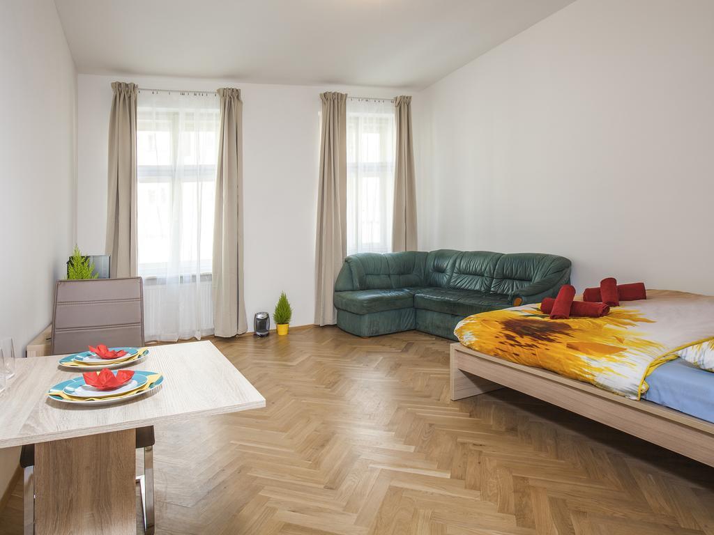 Apartment Beautiful Central Thamova