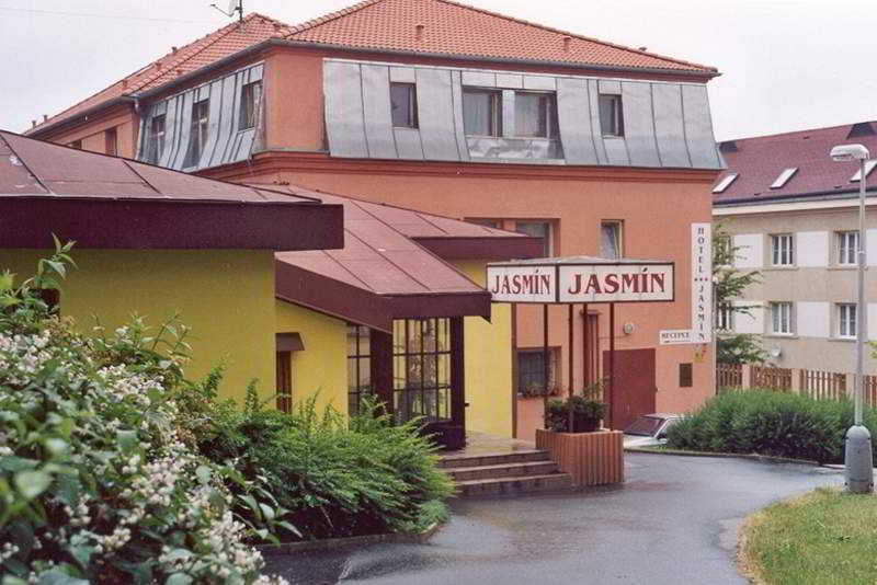 Ea Jasmin 3*