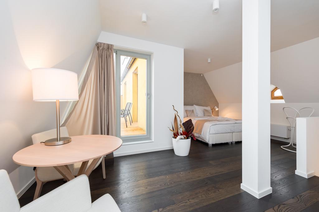 Apartment Avenue