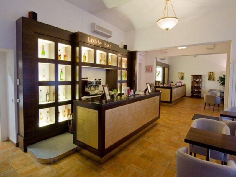 1 Hotel 4*