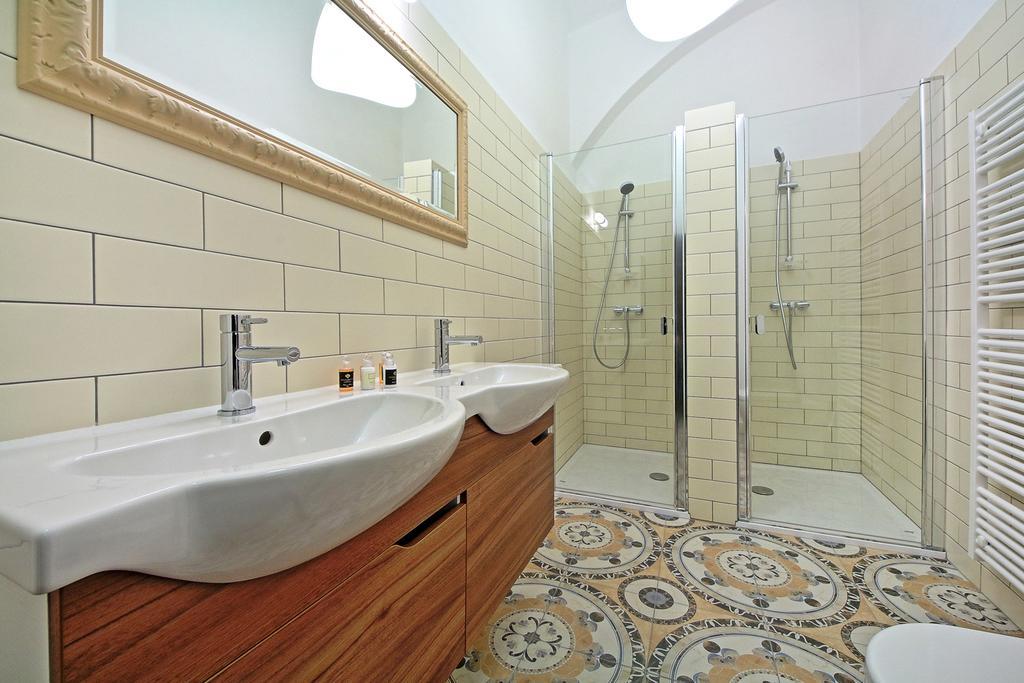Apartment Deluxe