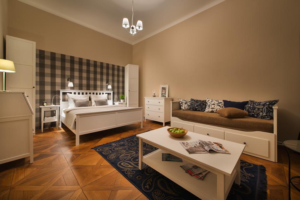 Wishlist Old Residences - New Town Daire *