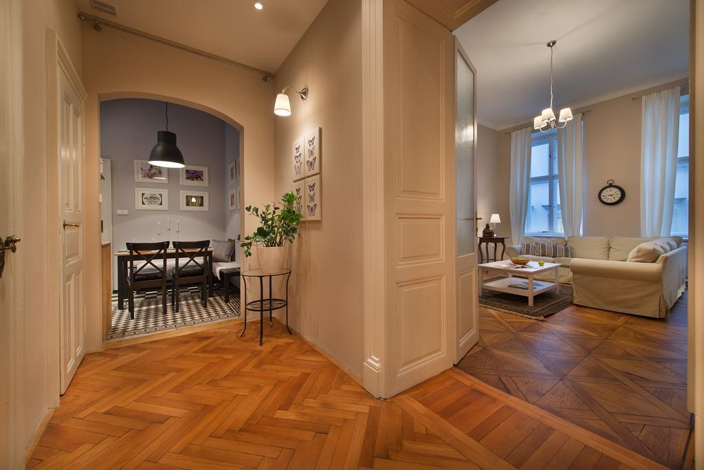 Wishlist Old Residences - New Town Daire