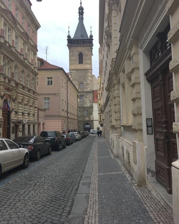 Reznicka 3 Apartment Prag