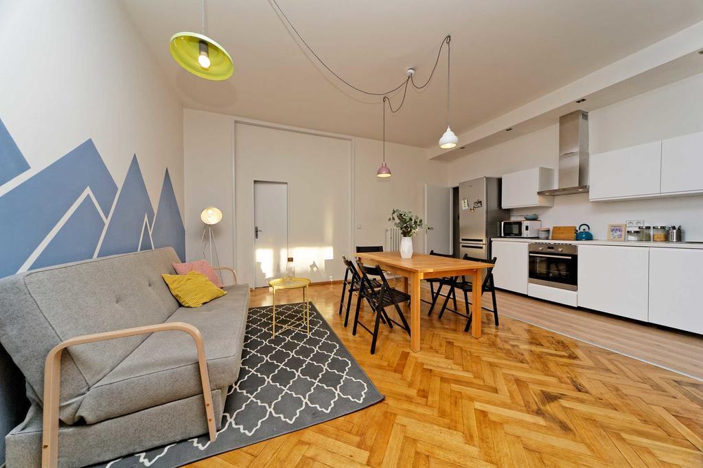 Appartement Stepanska 36
