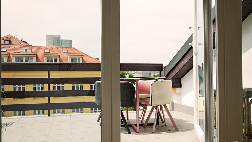 Loft With Amazing Terrace Prag