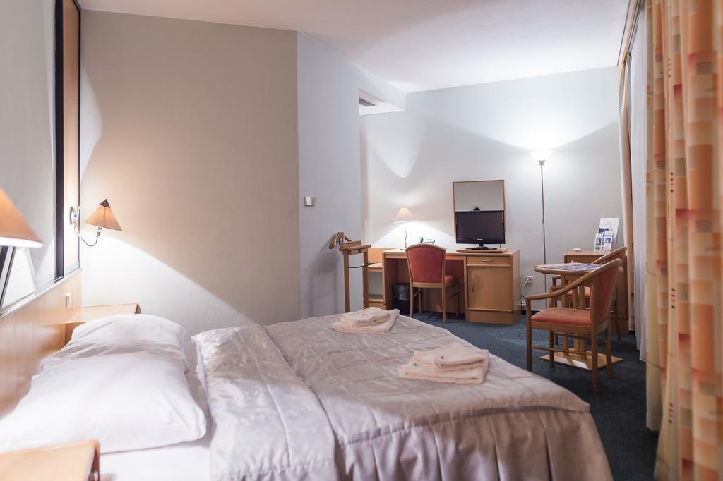 Hotel Cechie 4*