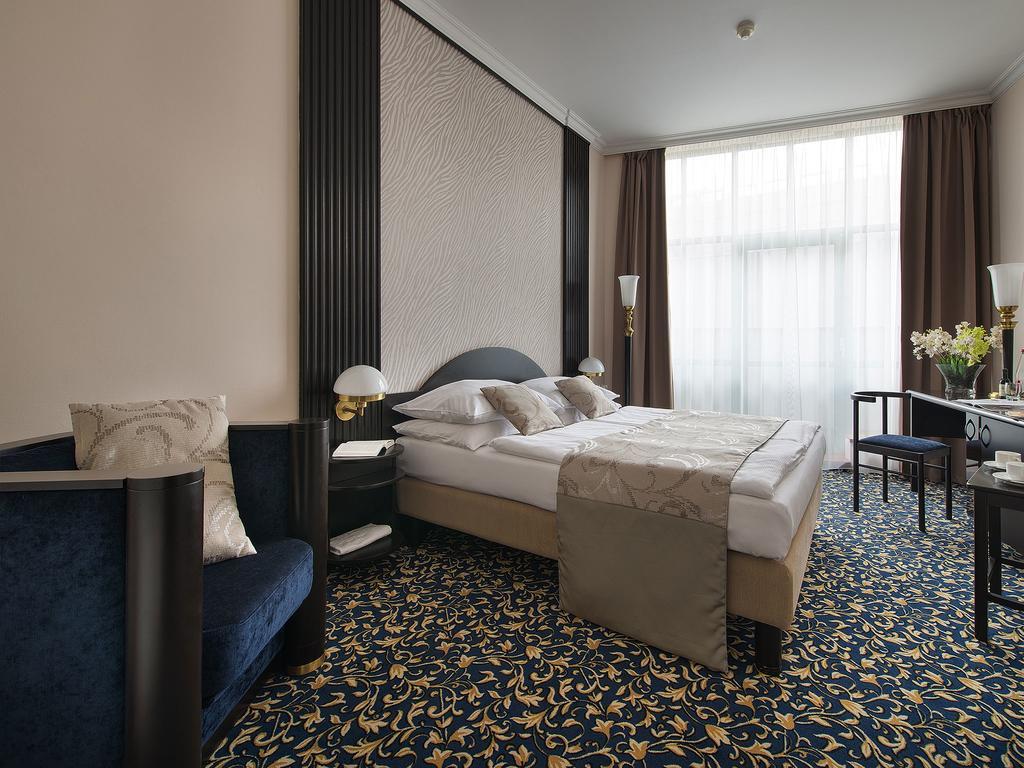 Otel Ea Royal Esprit