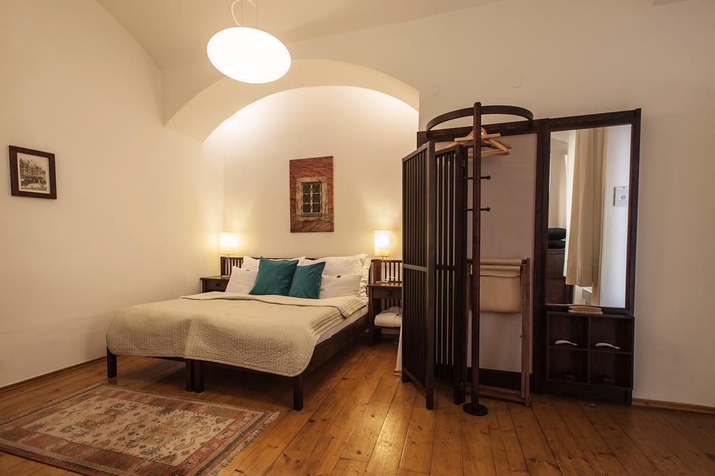 Domus Henrici Otel 4*