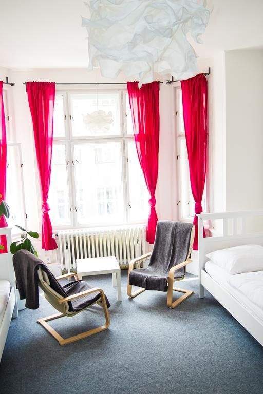 Franz Kafka Hostel *