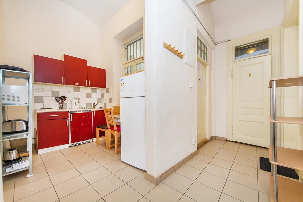 Apartment Party Flat In City Center