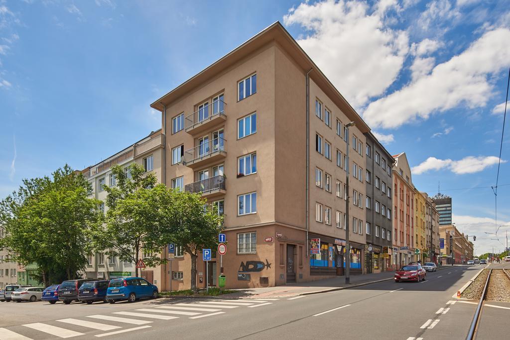 Apartment Hollarovo Namesti Prague
