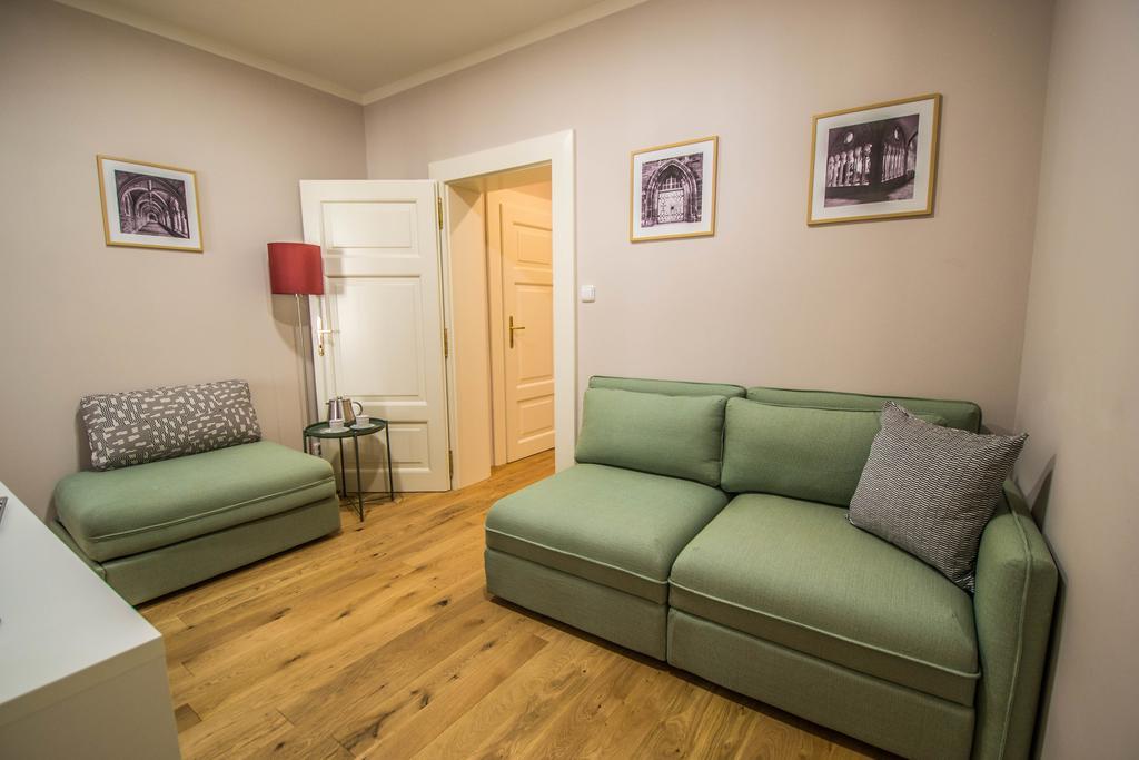 Unique 250m From The Charles Bridge Apartment *