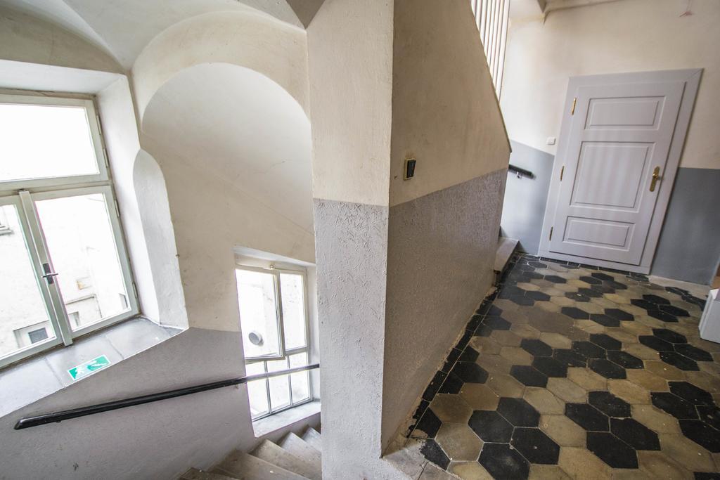 Apartment Unique 250m From The Charles Bridge *