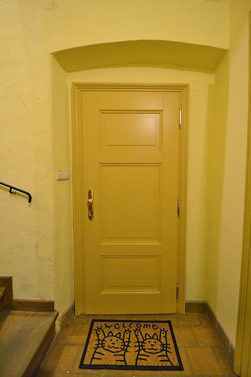 Charming Old Town Centre Studio *