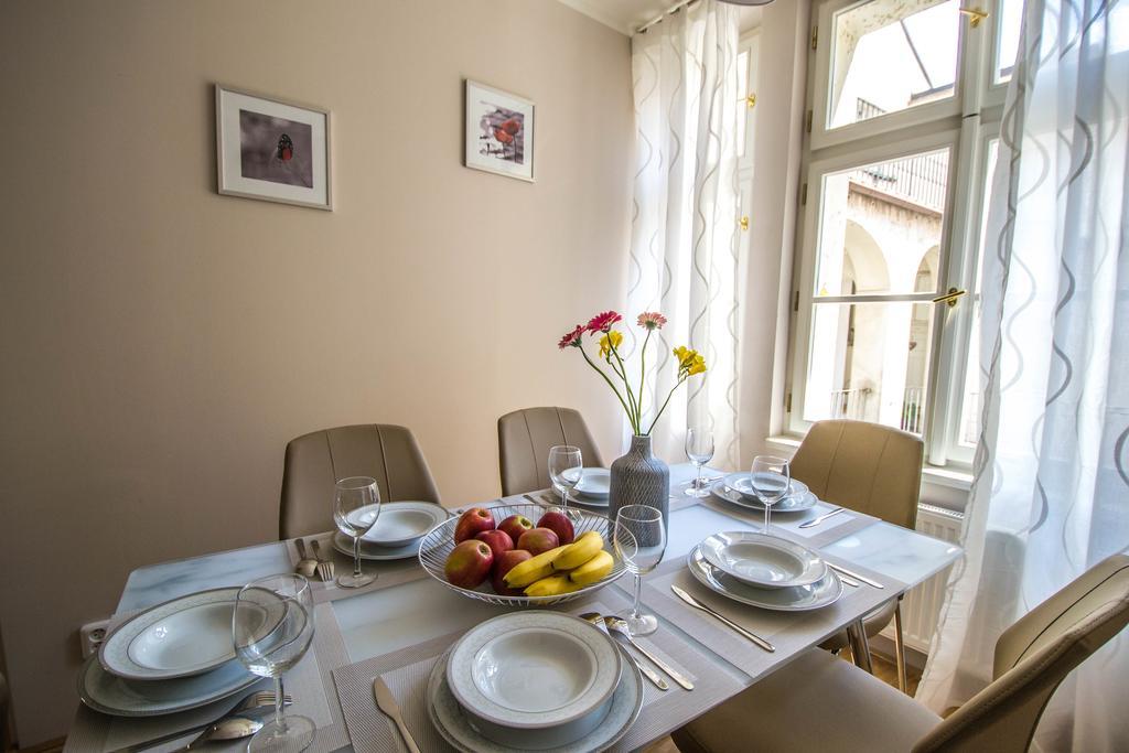Unique 250m From The Charles Bridge Apartment Prag