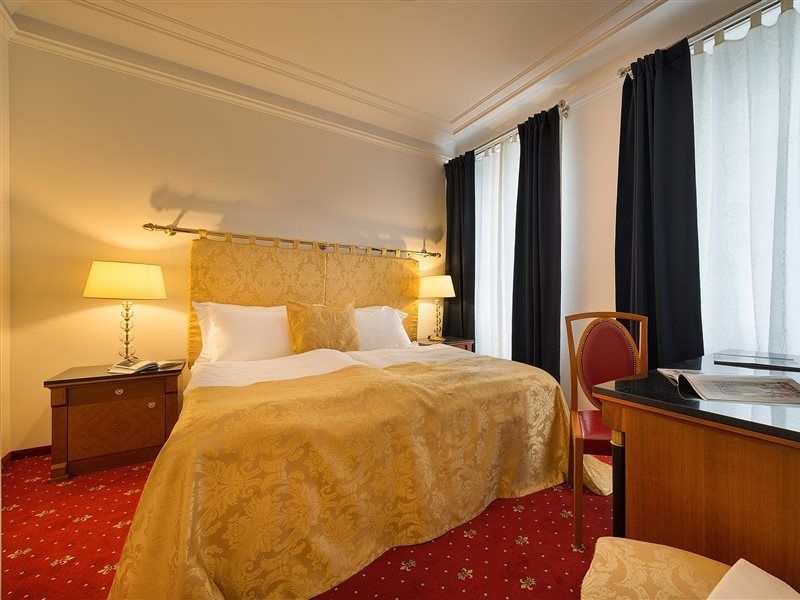 Bologna 4*