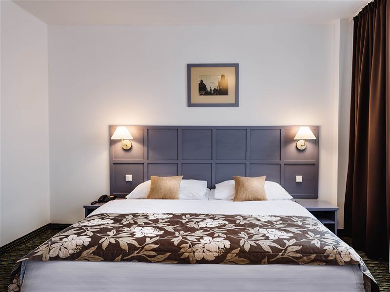 Central Hotel Prague 3*