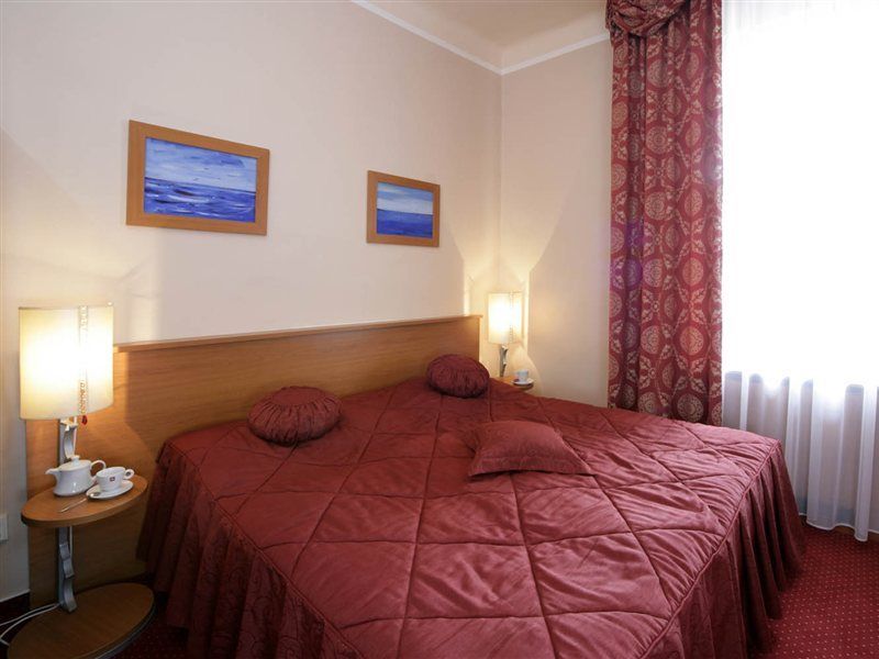 Otel Gallery Sis