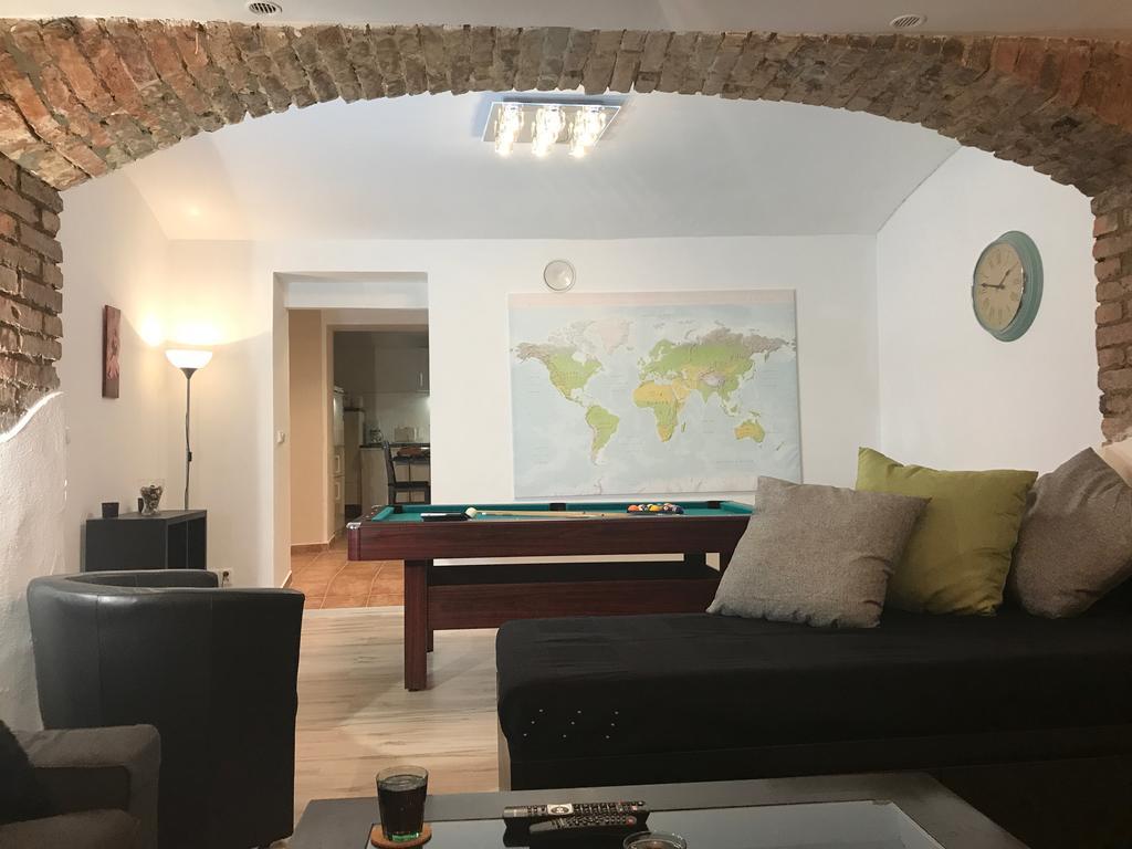 Appartement Big Homebase With Billardtable Prague