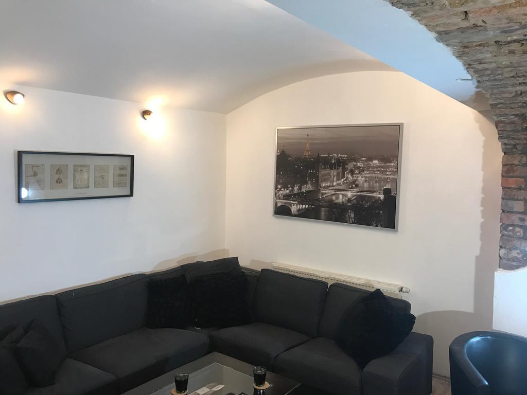 Appartement Big Homebase With Billardtable Prague