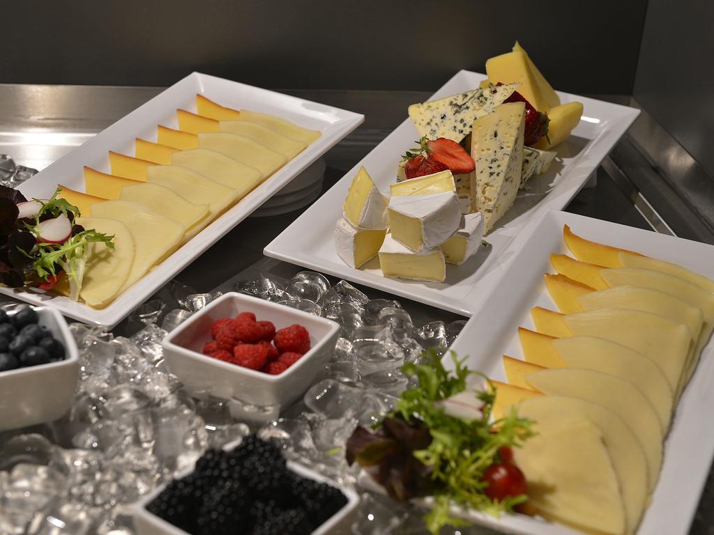 Ea Royal Esprit Otel Prag