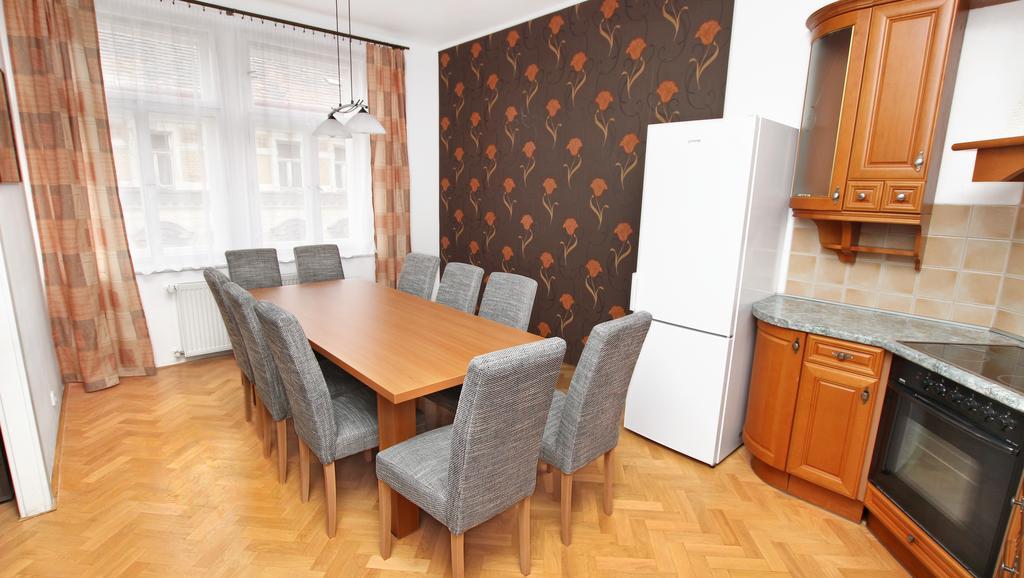 Saturn Apartments * Prague