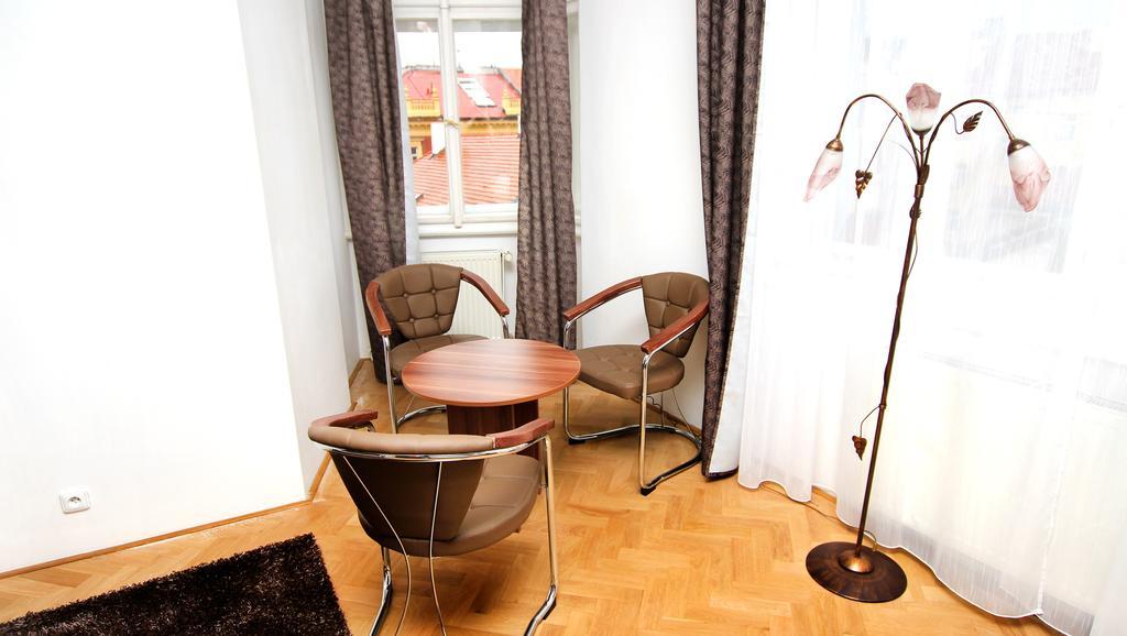 Saturn Apartments Apartamento