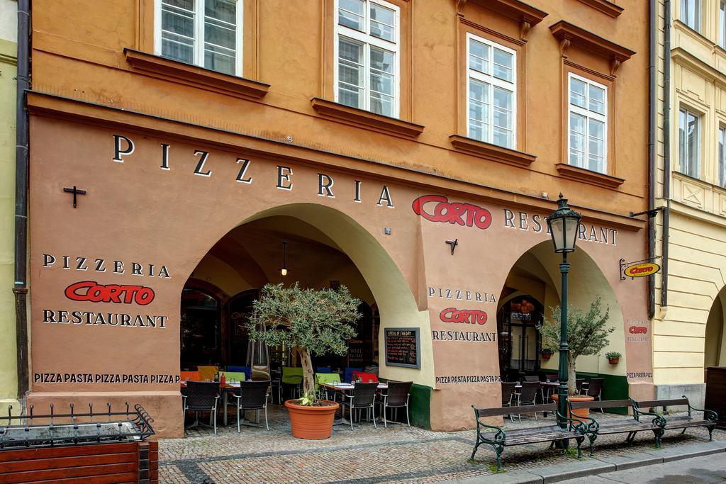 Otel Corto Old Town