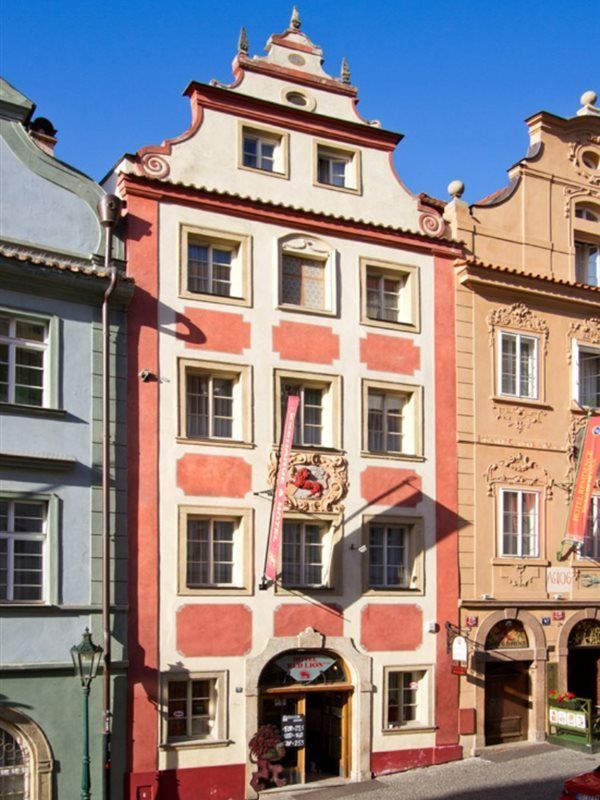 Red Lion 4* Prague