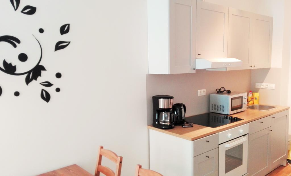Elen'S Apartments Prague - Free Garage Parking Apartment *