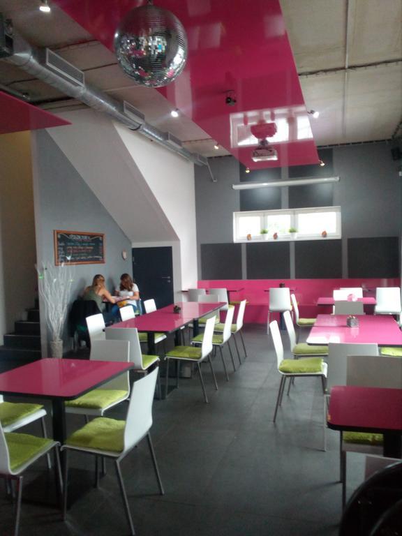 Apartment Freyova 25 *