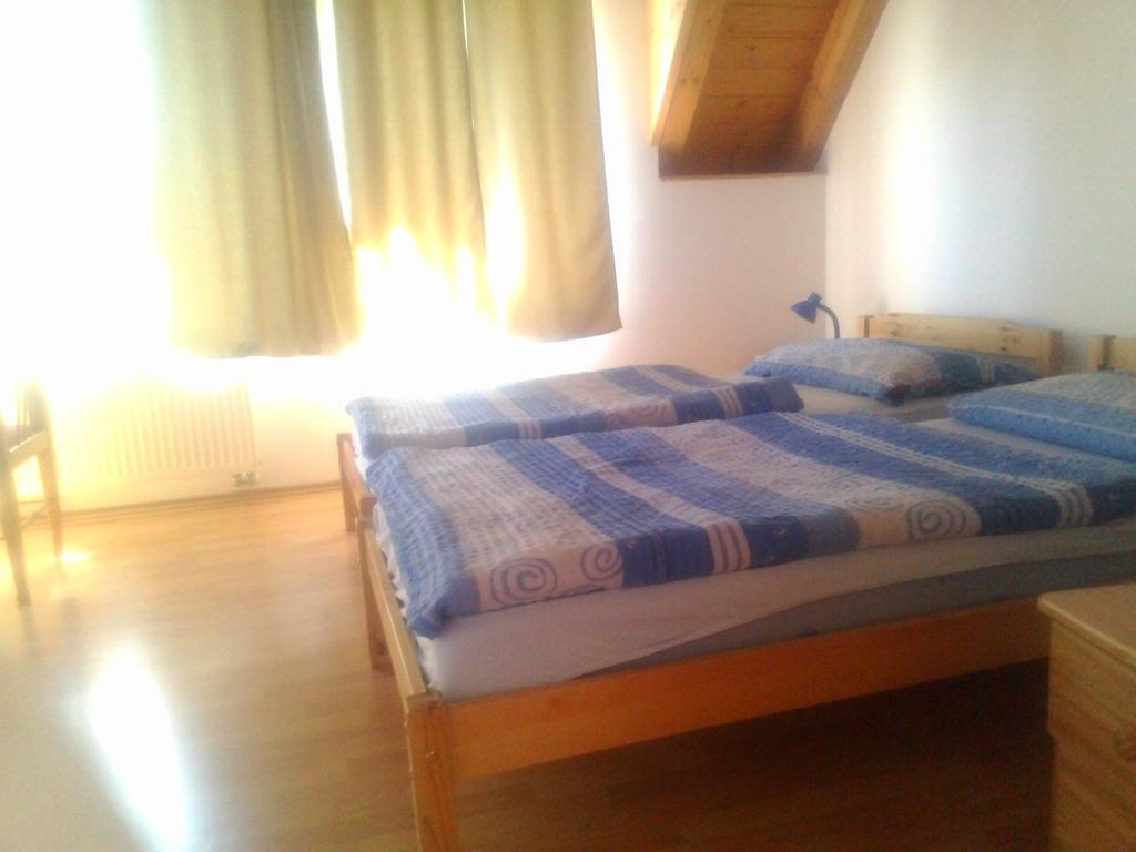 Guest house Charlie Retro-modern Design 3*