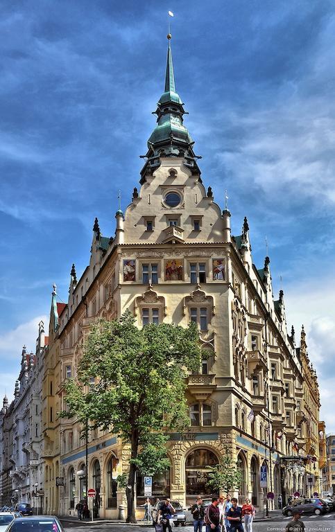 Paris 5* Prague