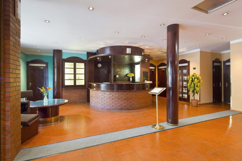 Hotel Na Zamecku 4*